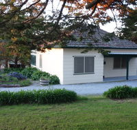 Morella Farm Stay - Coogee Beach Accommodation