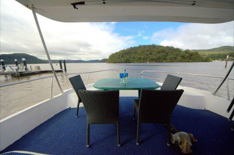 Luxury Afloat Hawkesbury River And Brooklyn - Coogee Beach Accommodation 0