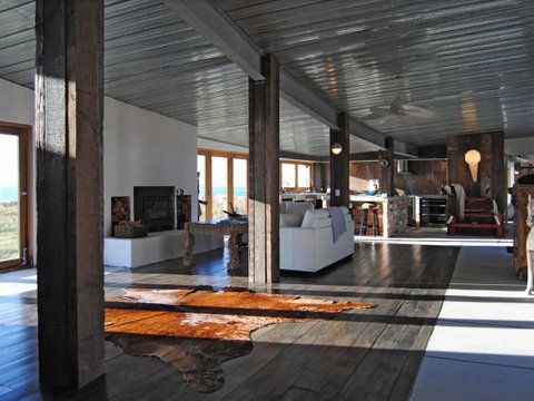 Malibu On The Beach - Coogee Beach Accommodation 2