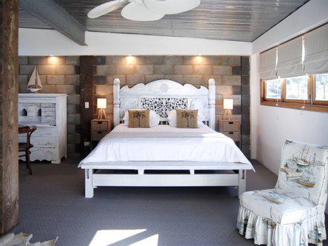 Malibu On The Beach - Coogee Beach Accommodation 3