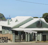 Merewether Beach House B and B - Coogee Beach Accommodation