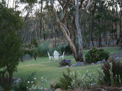 Morella House - Coogee Beach Accommodation 3