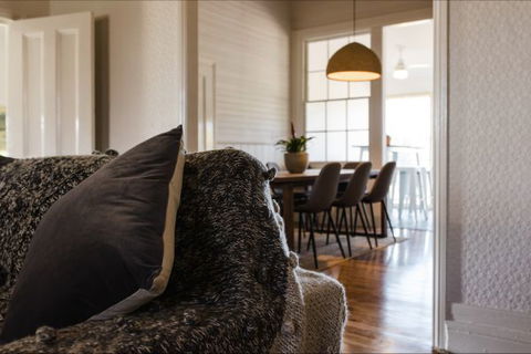 Mount Ophir Estate - The Gatehouse - Coogee Beach Accommodation 1