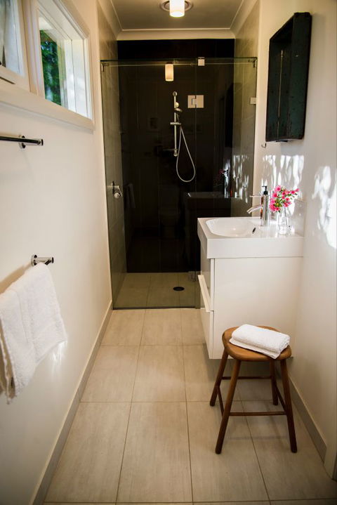 Mrs Simpson Cottage At Norala Garden - Coogee Beach Accommodation 5