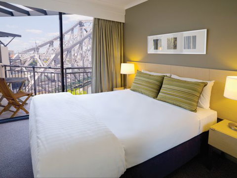 Oakwood Hotel And Apartments Brisbane - Coogee Beach Accommodation 1