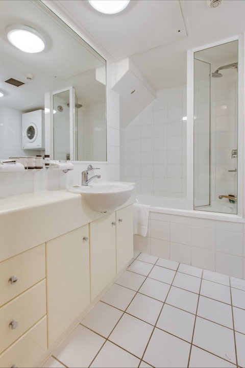 Oakwood Hotel And Apartments Brisbane - Coogee Beach Accommodation 8