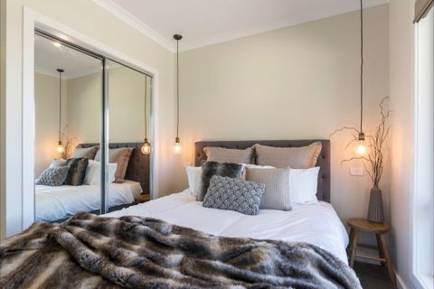 Our Place At Bright - Coogee Beach Accommodation 3