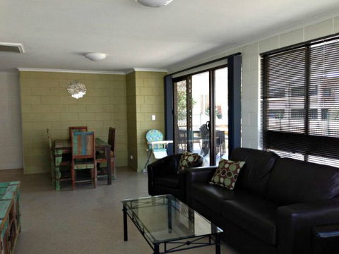 Petes Place - Coogee Beach Accommodation 0