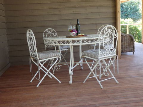 Quartz Cottage - Coogee Beach Accommodation 7