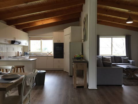 Swagman Homestead At Stockman's Ridge Wines - Coogee Beach Accommodation 0