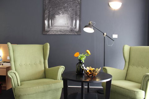 The Oriana, Orange - Coogee Beach Accommodation 3
