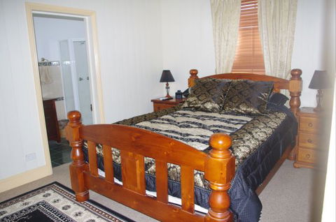 The Club Clifton - Coogee Beach Accommodation 1