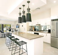 The Grape Escape Hunter Valley - Coogee Beach Accommodation