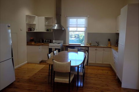 The Croft - Coogee Beach Accommodation 4