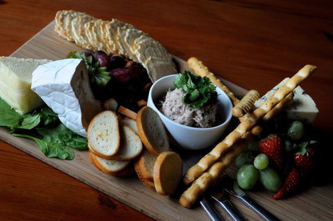 Ti-Tree Village Ocean Grove - Coogee Beach Accommodation 6