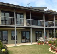 Tibooburra Bed and Breakfast Kalamunda - Coogee Beach Accommodation