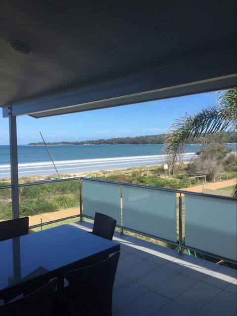 Water Front Dream - Vincentia Jervis Bay - Coogee Beach Accommodation 9