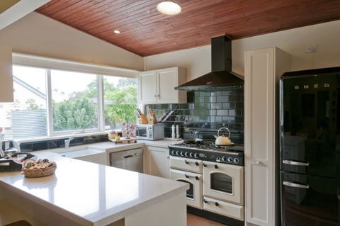 Wood Duck Cottages - Coogee Beach Accommodation 1