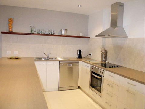 Wyuna 17 - Coogee Beach Accommodation 1