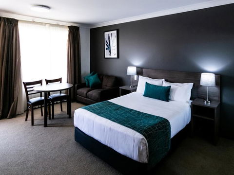 Best Western Plus Ambassador Orange - Coogee Beach Accommodation 2