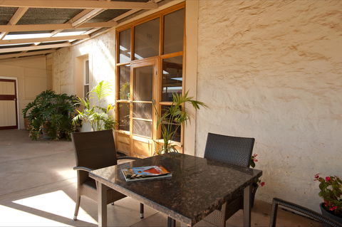 Black Jack Get-A-Way - Nana's Home - Coogee Beach Accommodation 0