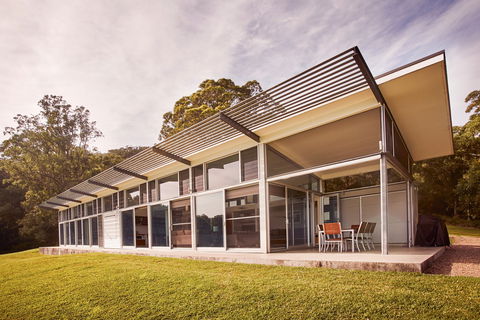 Bundaleer - Coogee Beach Accommodation 6