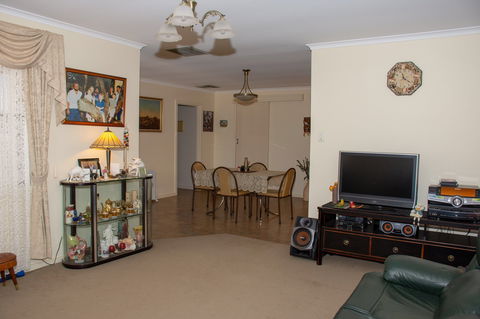 Chrissie's Palace - Coogee Beach Accommodation 5