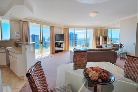 Contessa Holiday Apartments - Coogee Beach Accommodation 3