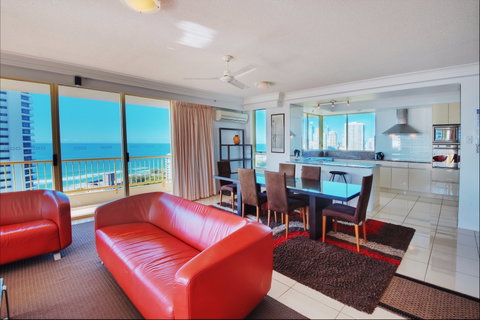 Contessa Holiday Apartments - Coogee Beach Accommodation 5