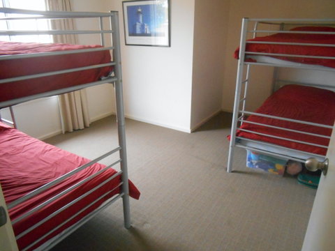 Decked Out In Vincent - Coogee Beach Accommodation 6