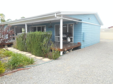 Decked Out In Vincent - Coogee Beach Accommodation 9