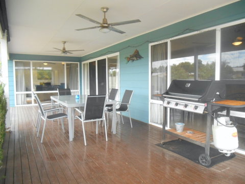 Decked Out In Vincent - Coogee Beach Accommodation 10
