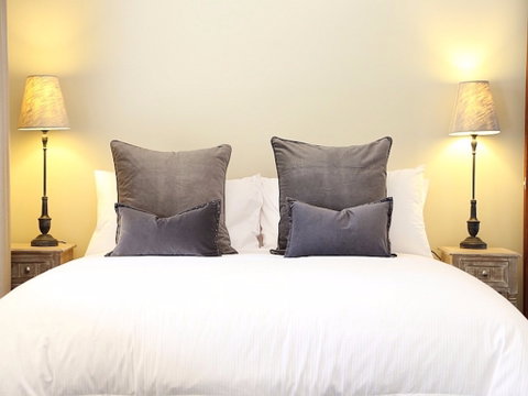 Degen Estate - Coogee Beach Accommodation 0