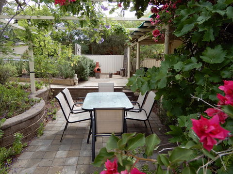 Dot's House - Coogee Beach Accommodation 5