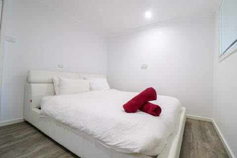 El Lago Jetty - Coogee Beach Accommodation 6