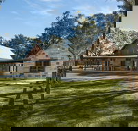 Enzo Cottage - Craftsmen Built Luxury Cottage - Coogee Beach Accommodation