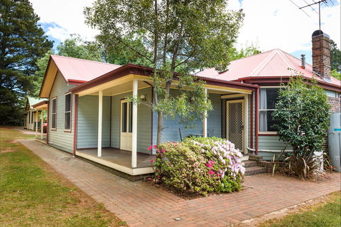 Federation Gardens And Possums Hideaway - Coogee Beach Accommodation 0