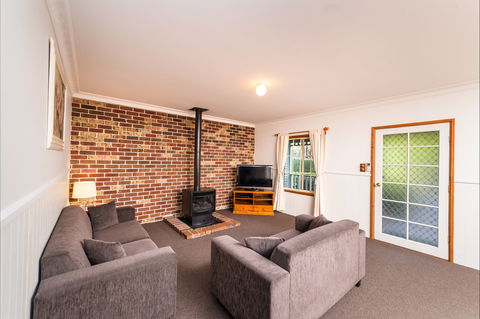 Federation Gardens And Possums Hideaway - Coogee Beach Accommodation 2