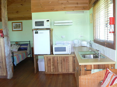 Gaddleen Grove Cottages - Coogee Beach Accommodation 2
