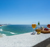 Gemini Court Holiday Apartments - Coogee Beach Accommodation