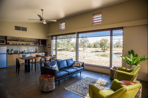 Girragirra Retreat - Coogee Beach Accommodation 3
