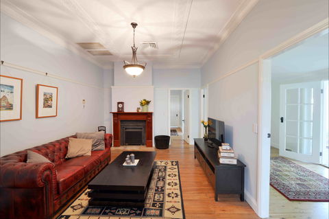 Glenmurray - Coogee Beach Accommodation 0