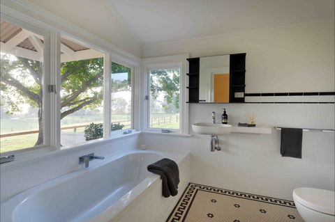 Glenmurray - Coogee Beach Accommodation 4