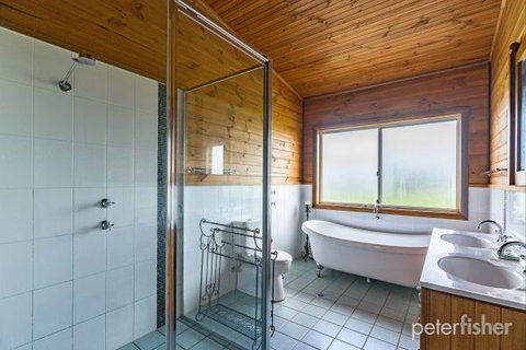 Gunya - Coogee Beach Accommodation 1