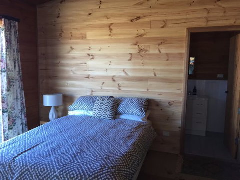 Gunya - Coogee Beach Accommodation 7