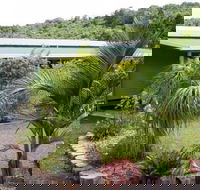 Halls Country Cottages - Coogee Beach Accommodation