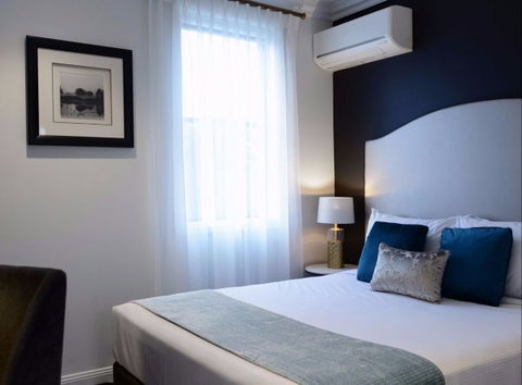 High Cross Park  Lodge - Coogee Beach Accommodation 4