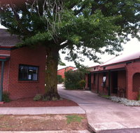 Mansfield Travellers Lodge Motel and Backpackers - Coogee Beach Accommodation