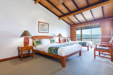 O'Reilly's Rainforest Retreat - Coogee Beach Accommodation 3