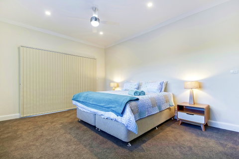 PJ's Hideaway - Coogee Beach Accommodation 4